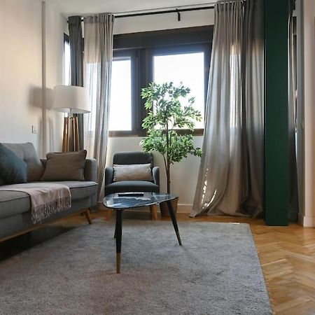 For You Rentals Apartamento Temporal Centrico De Dos Dormitorios Sil2 Madrid Bagian luar foto