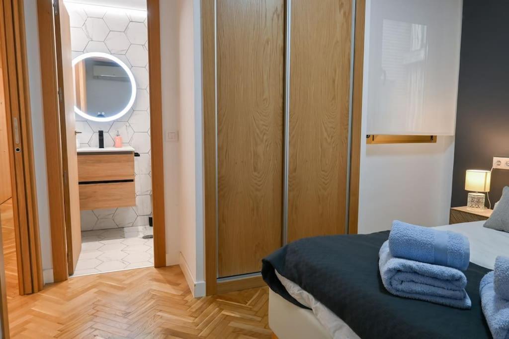 For You Rentals Apartamento Temporal Centrico De Dos Dormitorios Sil2 Madrid Bagian luar foto